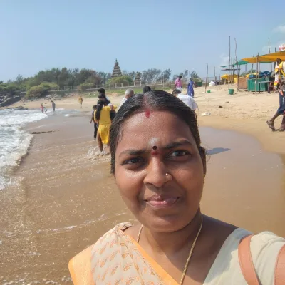 Photo of suganthi suresh
